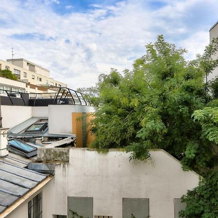 Super Studio In The 11Th District Apartment Paris Ngoại thất bức ảnh